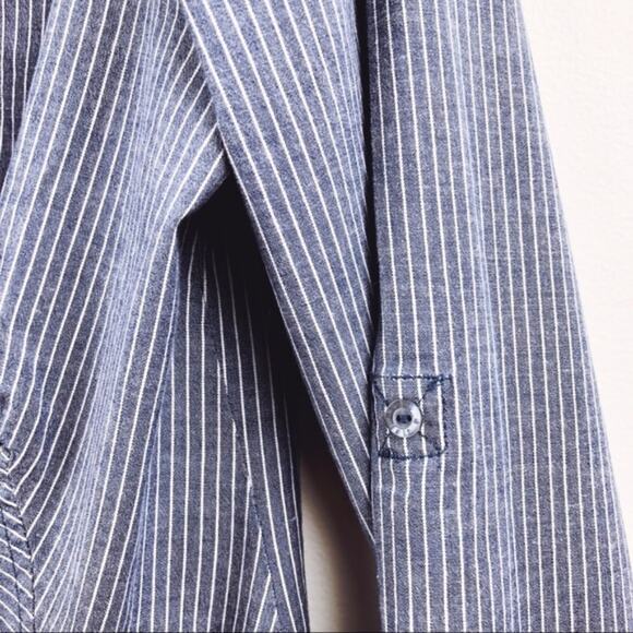 Ali & Kris Blue & White Striped Fitted Button-Up Shirt - Picture 5 of 8